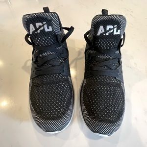 APL shoes - Ascend high top trainer